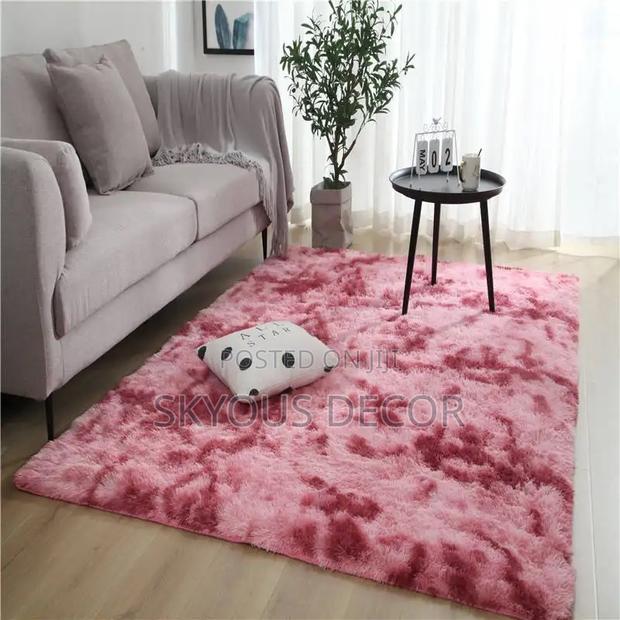 Fluffy Carpet · Photo 1