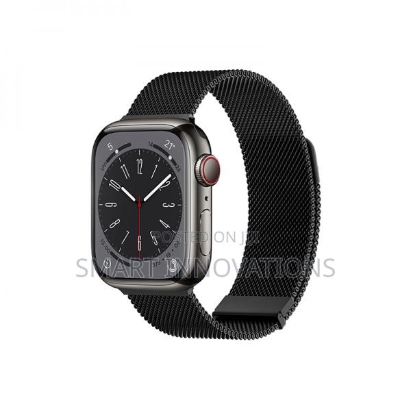 Milanese Magnetic Watch Strap for Apple Watch · Photo 2