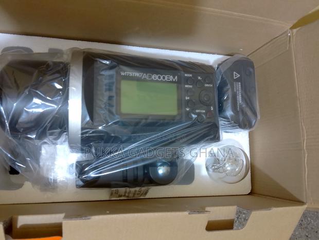Godox Ad600bm Strobe Light · Photo 2