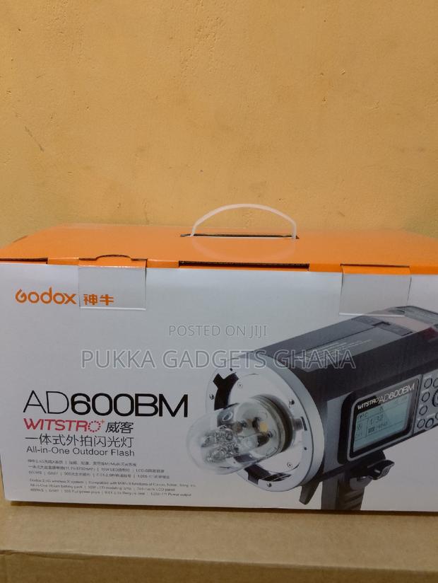 Godox Ad600bm Strobe Light · Photo 3
