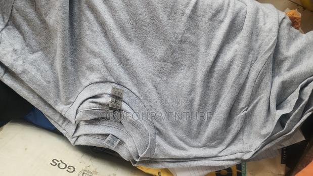 Quality and Affordable Plain T-Shirts From USA · Photo 2