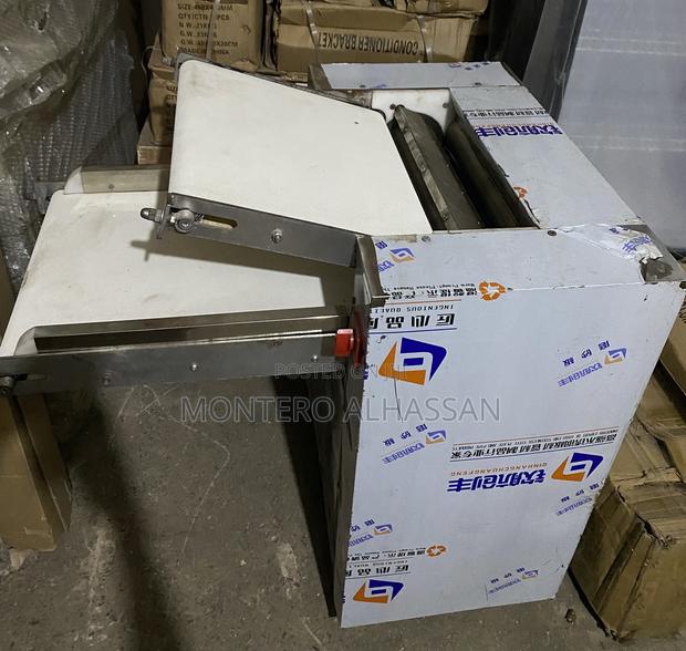 Pizza Sheeter/ Dough Sheeter · Photo 1
