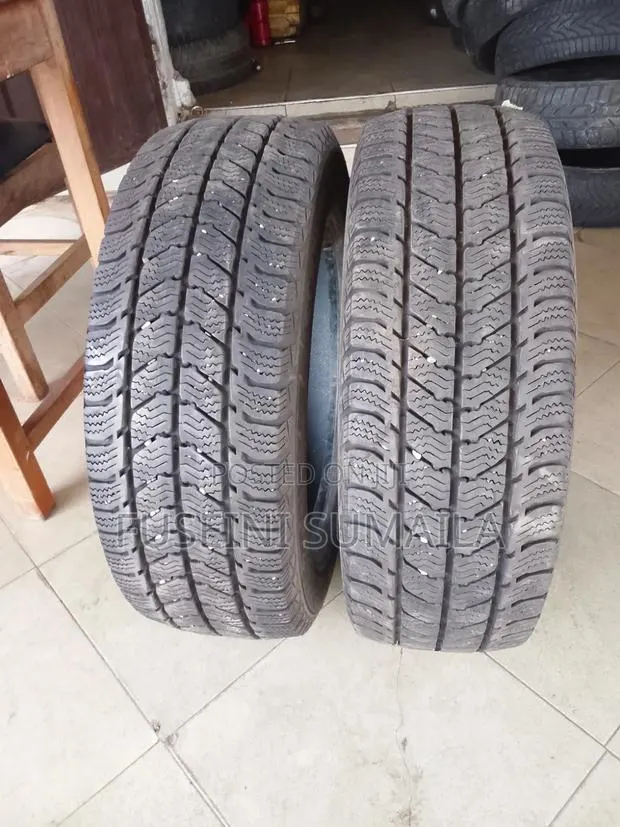 215/65/Rim16 · Photo 1