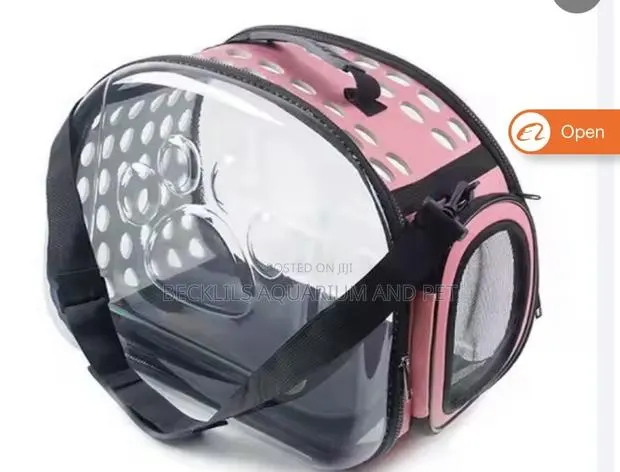 Spacious Luxury Dog Cat Pet Carrier · Photo 1