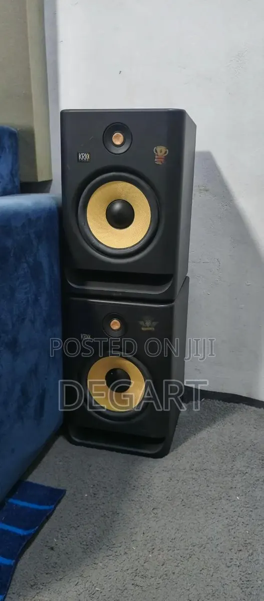 KRK Studio Monitors 8 Inches · Photo 1