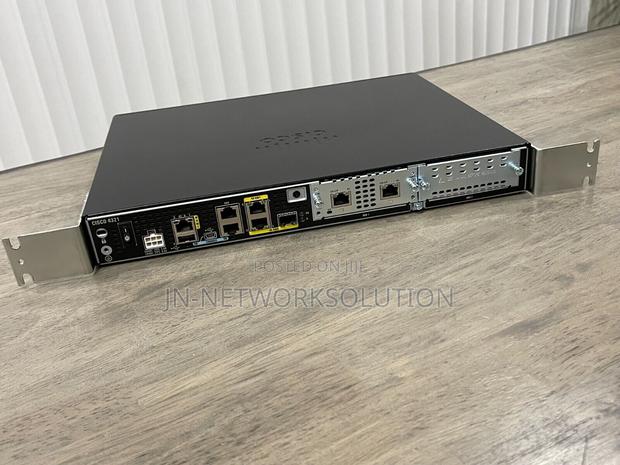 Cisco ISR4321 ROUTER 4300 Series · Photo 1