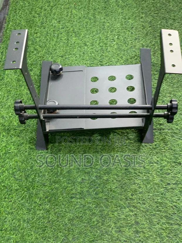Laptop Stand (Black) · Photo 4