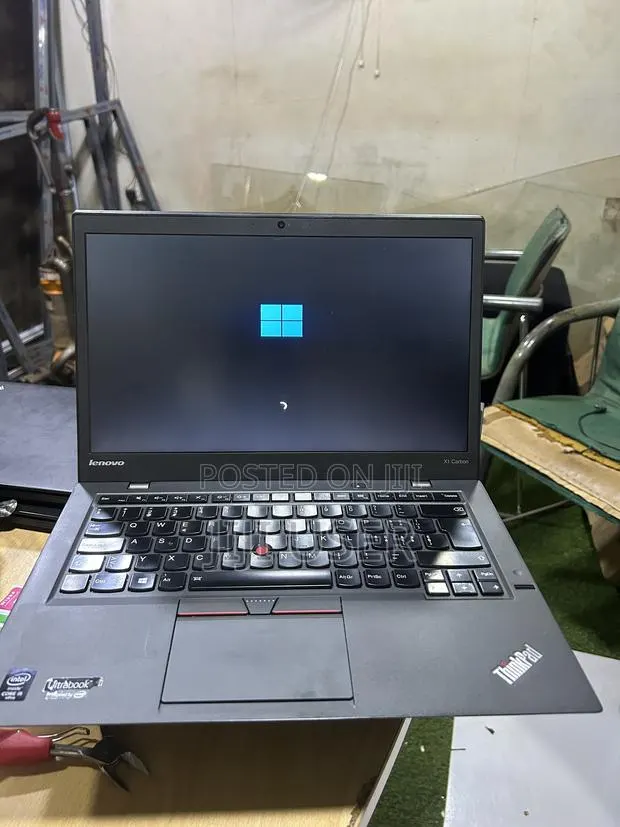Laptop Lenovo ThinkPad X1 Carbon 8GB Intel Core i5 SSD 128GB · Photo 1