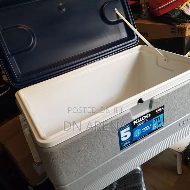 Igloo Maxcold 70 Quart 114 Can Capacity · Photo 4
