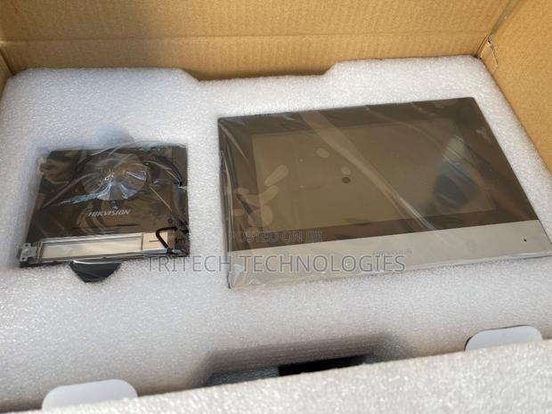Hikvision Ip Video Intercom(Video Door Phone) Wit Poe Switch · Photo 3