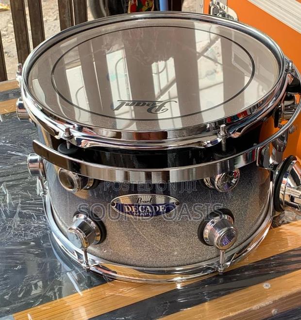 Pearl Decade Maple 5-Piece Drumset · Photo 1