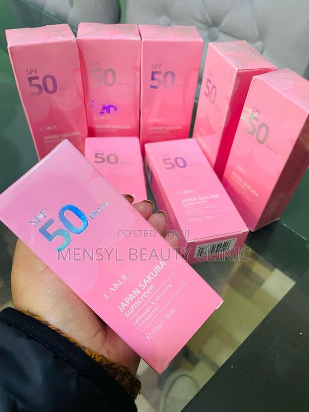 Laikou Japan Sakura Face Sunscreen Spf50 Pa+ · Photo 5