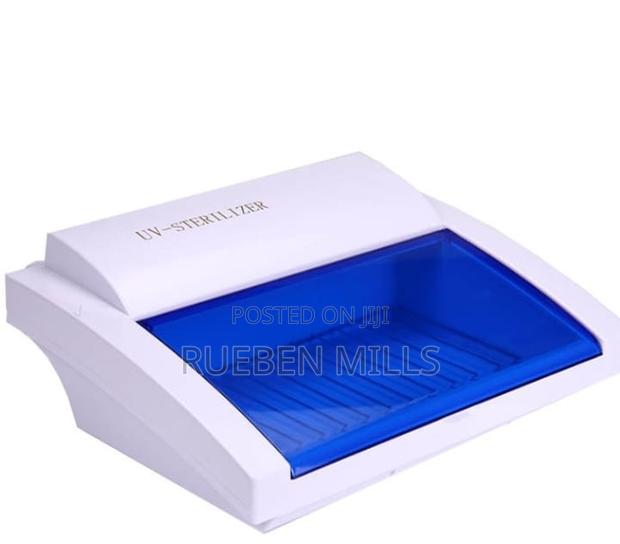 Professional UV Sterilizer for Spa and Salon Equipments · Photo 1