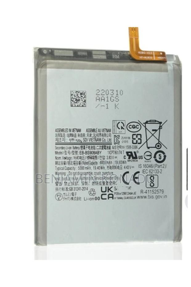 S22 Ultra Original Battery · Photo 2