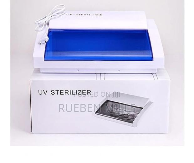 Hospital and Hair Salon UV Sterilizer Chamber · Photo 2