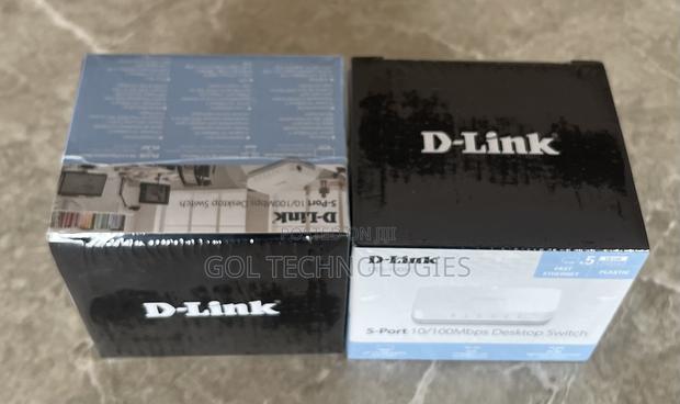 D-Link 5port Switch DES-1005C · Photo 1