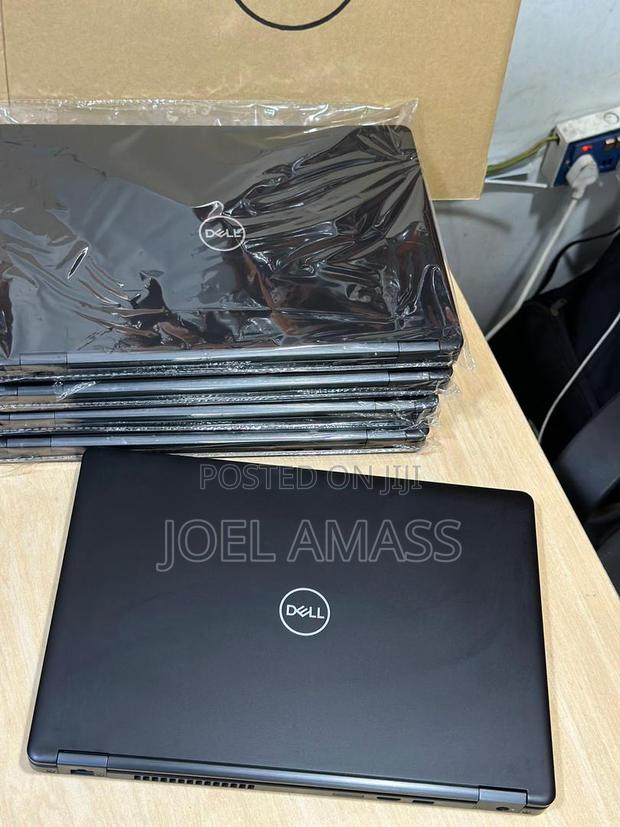Laptop Dell Latitude E7450 8GB Intel Core i5 HDD 500GB · Photo 2