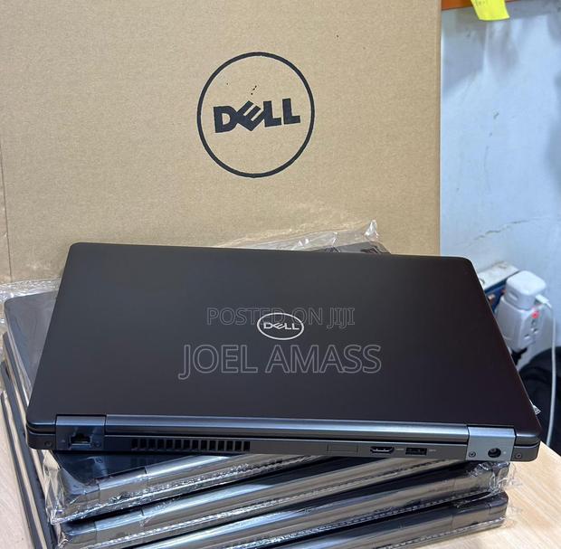 Laptop Dell Latitude E7450 8GB Intel Core i5 HDD 500GB · Photo 3
