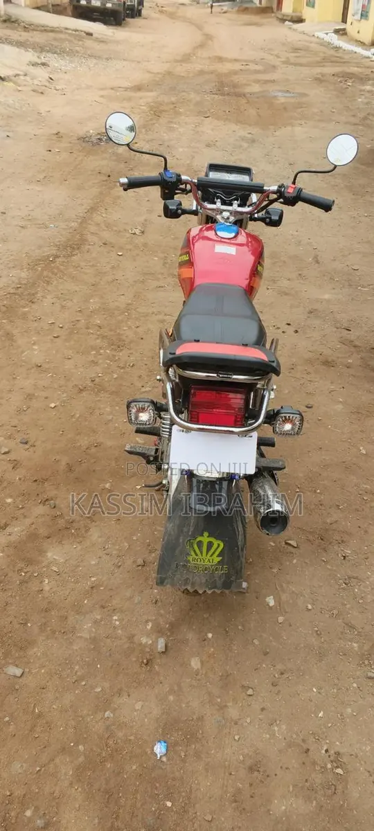 Royal RY125 2026 Red · Photo 1