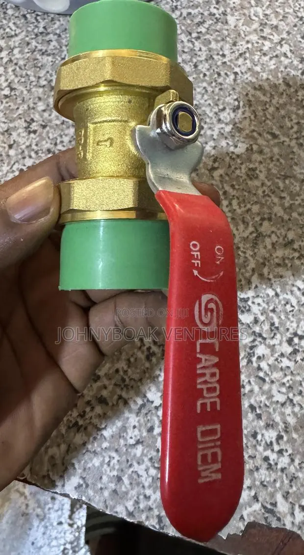 PPR Union Air Valve · Photo 1