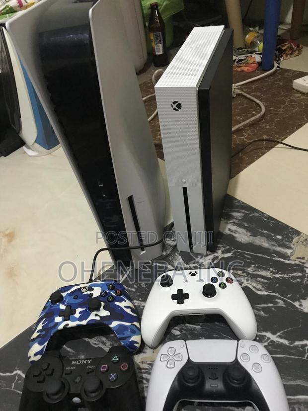 Bring Your Faulty Console or Controllers for Instant Cash · Photo 1