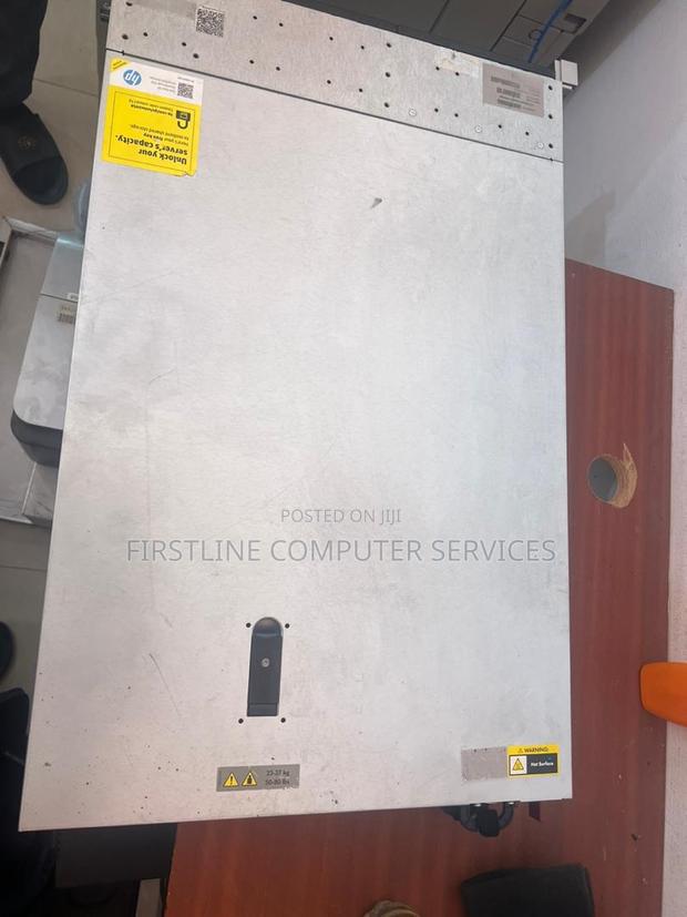 Cisco Wireless Controller · Photo 3