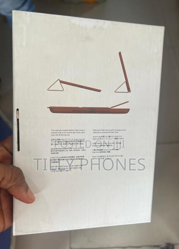 iPad Mini 4 Smart Case · Photo 2