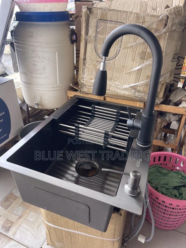 Black Cabinet Sink With Pull Out Tap · Photo 3
