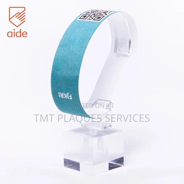 TYVEK Wristband for Your Events and Parties · Photo 7
