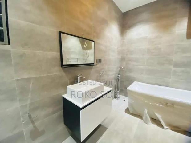 4bdrm Duplex in Dr Roko, Accra Metropolitan for sale · Photo 6