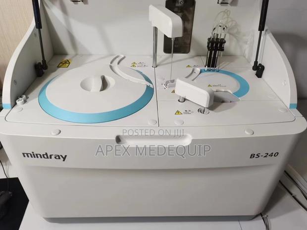 Mindray Bs 240 Fully Auto Chemistry Analyzer+ Reagents Set · Photo 1