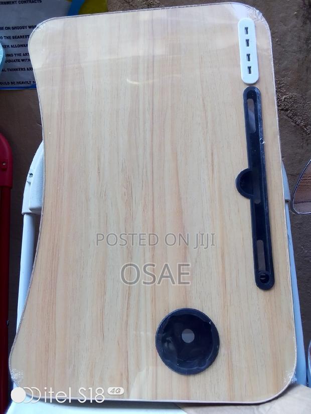 Laptop Tables · Photo 1