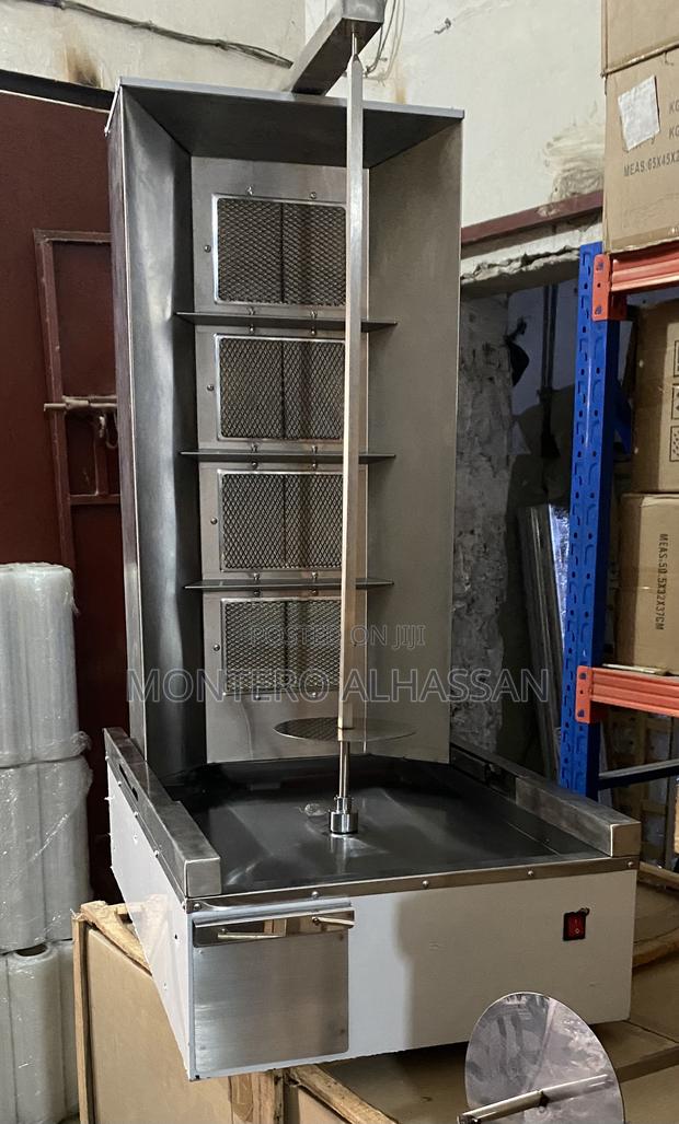 4 Burner Shawarma Machine · Photo 2