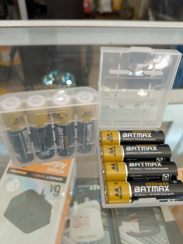 Aa Batteries Only · Photo 1