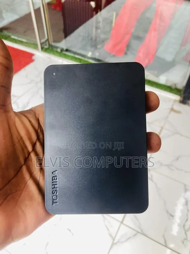 External Drive Hdd 1 Terabyte · Photo 1