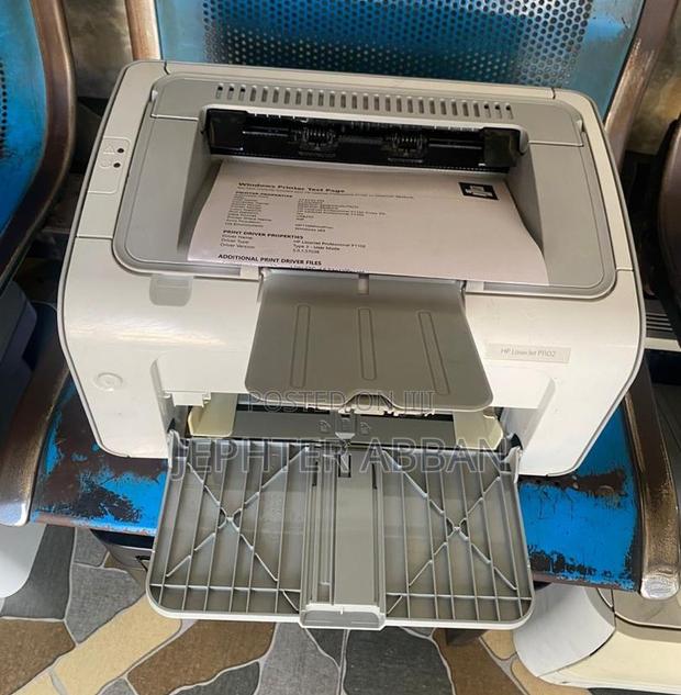 Hp Laserjet P1102 · Photo 2