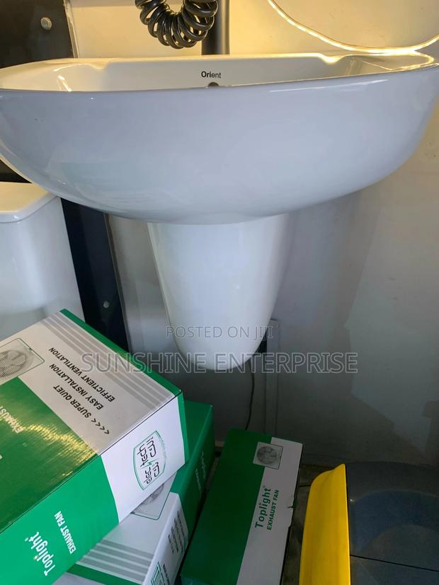 Orient Hanging Basin · Photo 3
