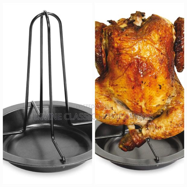 Fackelmann 7.5" Carbon Steel Chicken Roast Rack, Medium · Photo 2