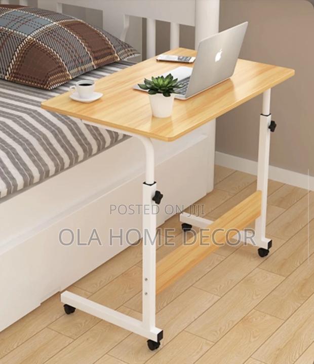 Laptop Table · Photo 1