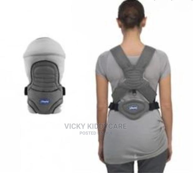 3 Ways Chicco Baby Carrier · Photo 1