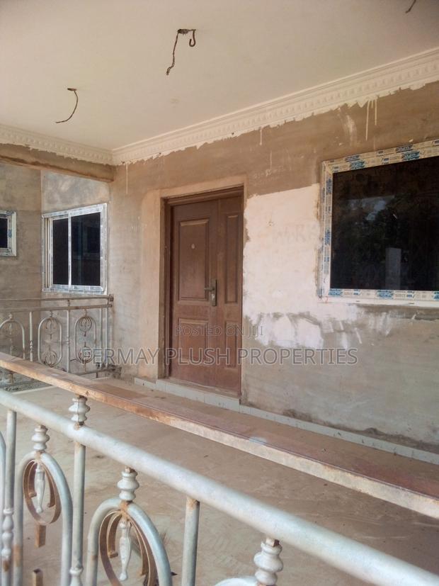 28 Rooms Flats for Sale at Adenta Municipality · Photo 1