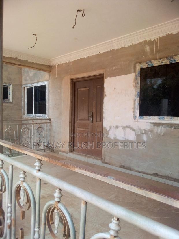 28 Rooms Flats for Sale at Adenta Municipality · Photo 2