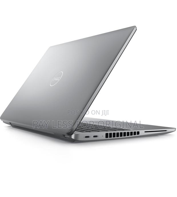 New Laptop Dell Latitude 5530 16GB Intel Core I5 SSD 512GB · Photo 7