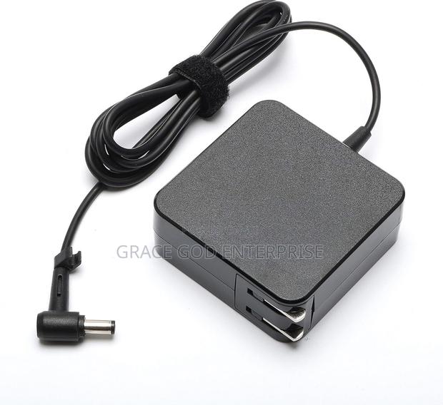 Asus Small Pin Charger For Zenbook 65w · Photo 1