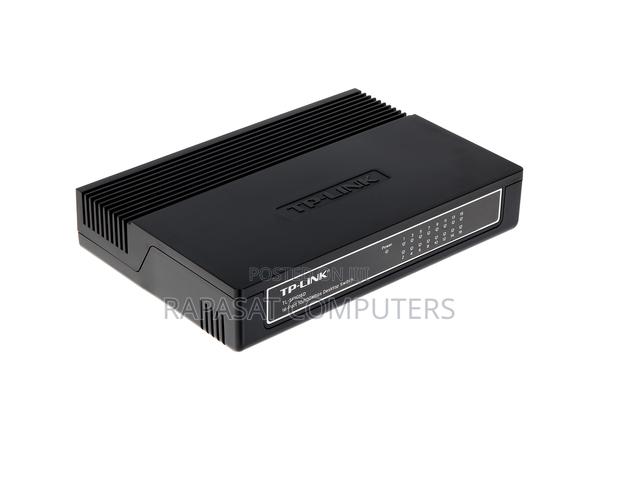 Tp-Link TL-SF1016D 16-Port Switch · Photo 1