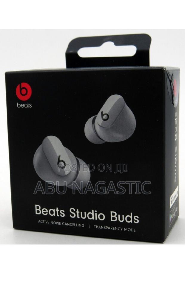 Beats Studio Buds · Photo 2