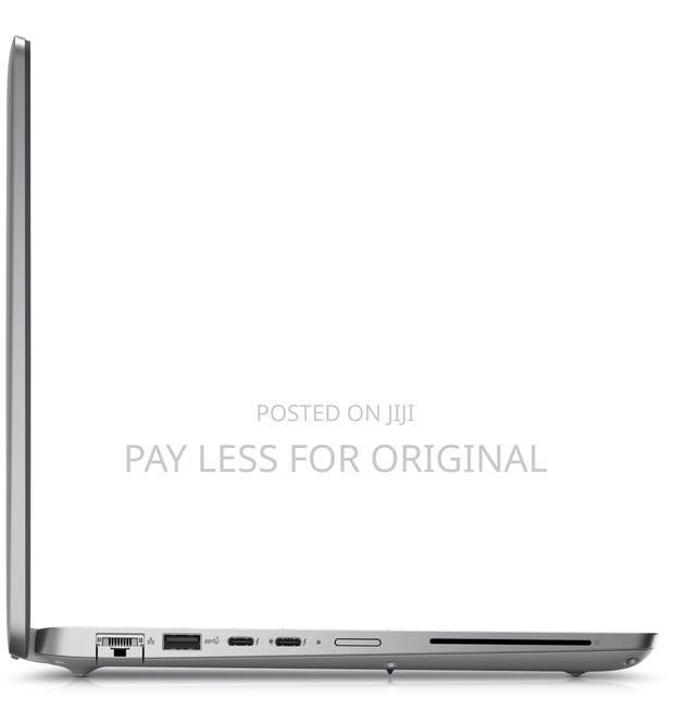 New Laptop Dell Latitude 5580 16GB Intel Core I7 SSD 512GB · Photo 3