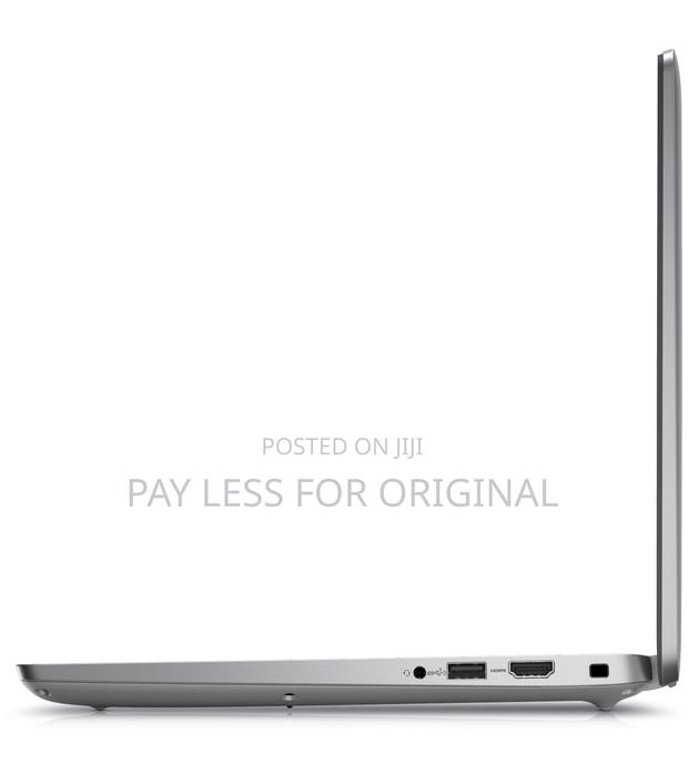 New Laptop Dell Latitude 5580 16GB Intel Core I7 SSD 512GB · Photo 2