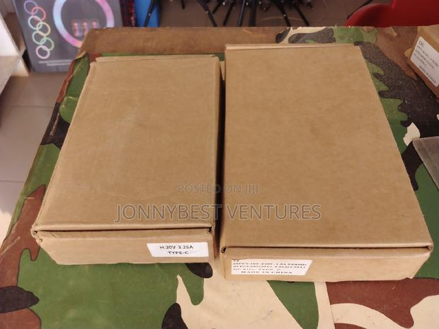 Type-C 65W Dell Laptop Chargers · Photo 4
