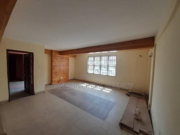 14bdrm Duplex in Ashongman Estate, Accra Metropolitan for sale · Photo 6